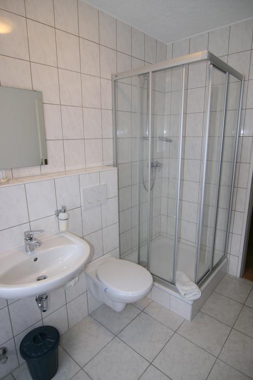 Hotel Lindenhof Rhynern Bagian luar foto
