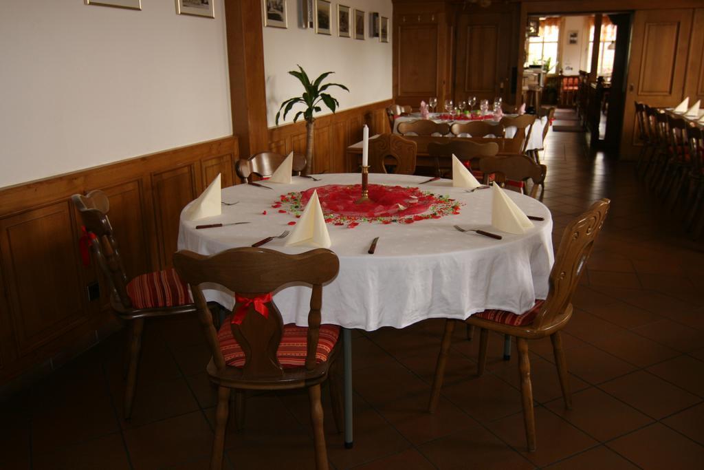 Hotel Lindenhof Rhynern Bagian luar foto