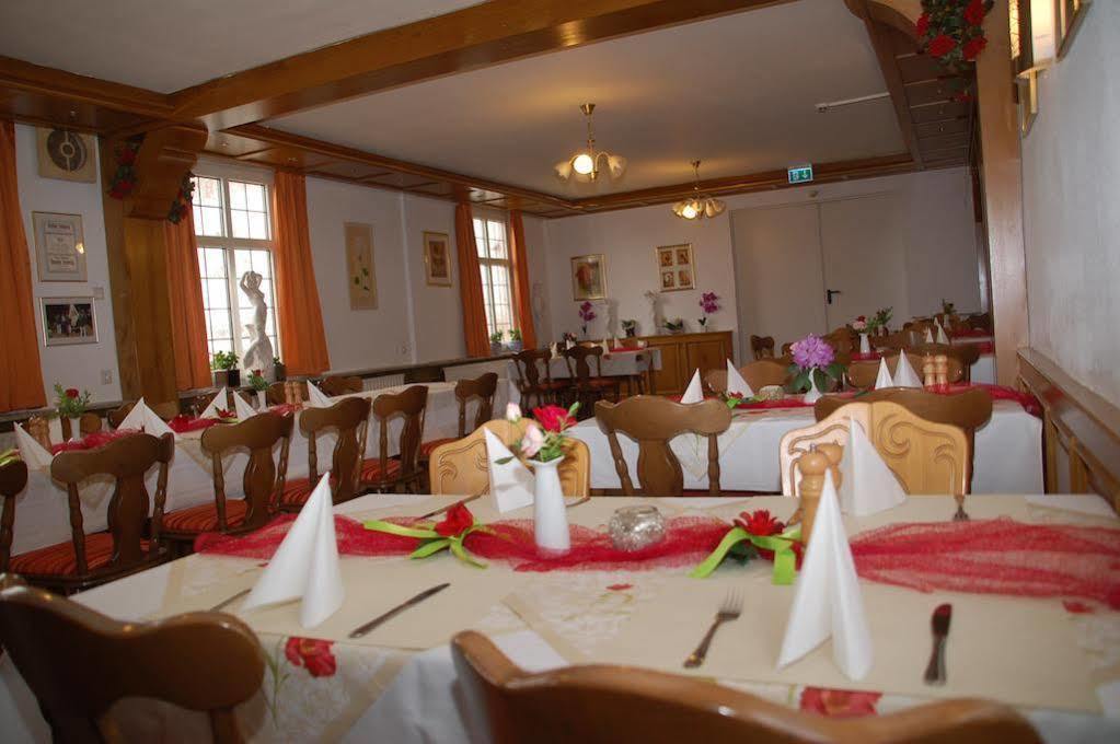 Hotel Lindenhof Rhynern Bagian luar foto